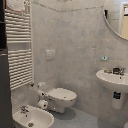 2towers House_centro Storico Di דירה בולוניה